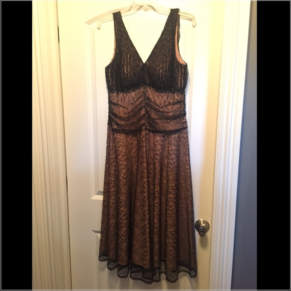 JS boutique lace dress size 14